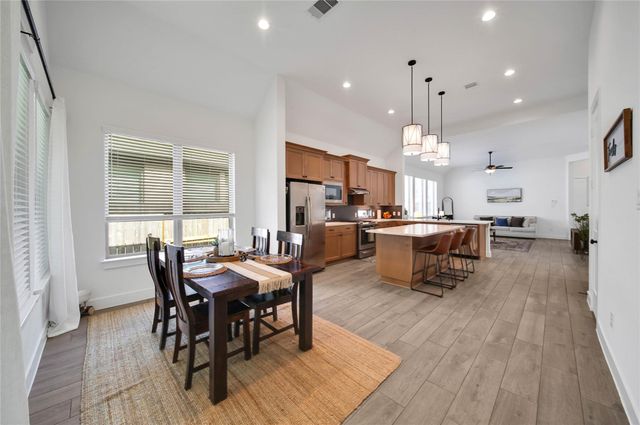 124 Alder Wood Terrace Court, Conroe, TX 77318