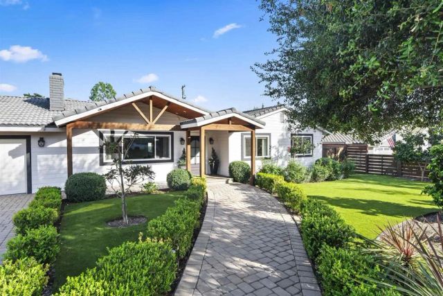 804 Cypress Drive, Vista, CA 92084