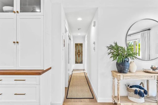 804 Cypress Drive, Vista, CA 92084