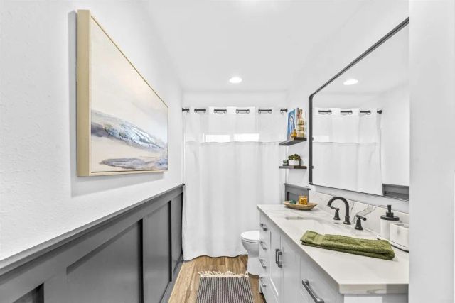 804 Cypress Drive, Vista, CA 92084