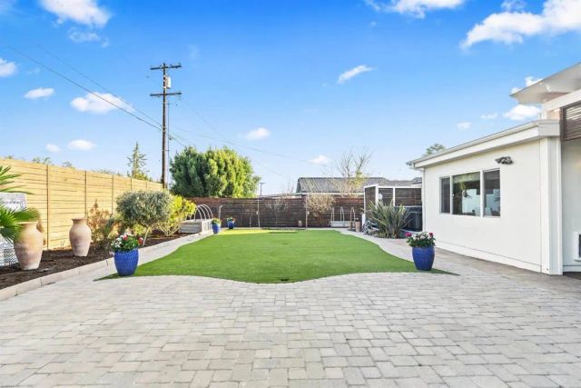 804 Cypress Drive, Vista, CA 92084