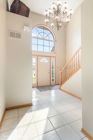 14825 Steven Court, Lemont, IL 60439