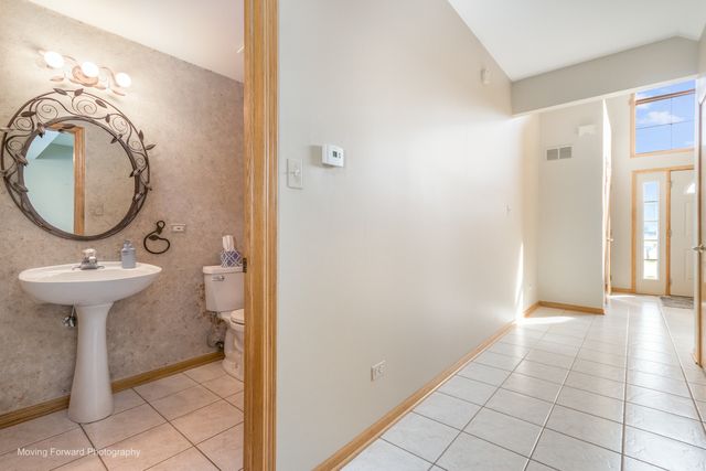 14825 Steven Court, Lemont, IL 60439