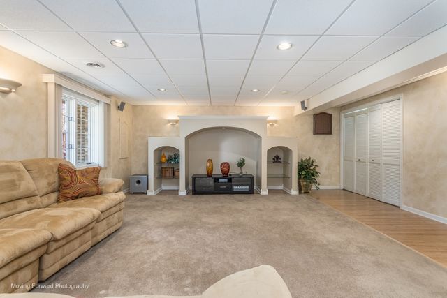 14825 Steven Court, Lemont, IL 60439