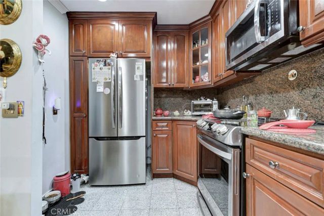 1401 Valley View 206, Glendale, CA 91202