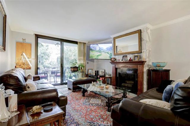 1401 Valley View 206, Glendale, CA 91202