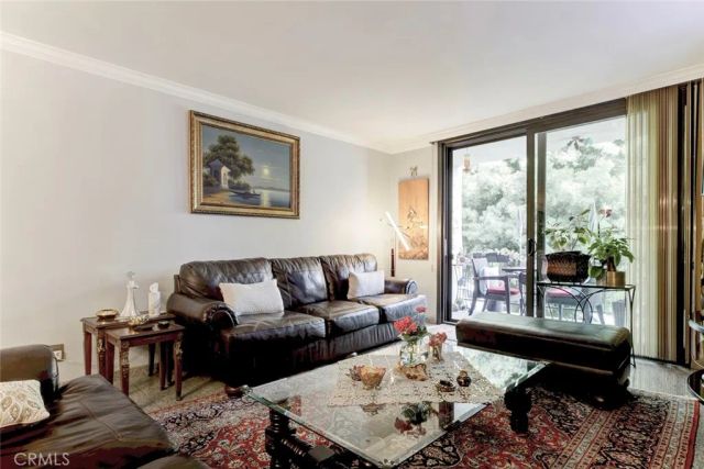 1401 Valley View 206, Glendale, CA 91202