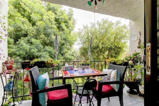 1401 Valley View 206, Glendale, CA 91202