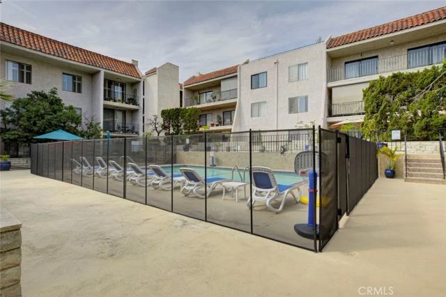 1401 Valley View 206, Glendale, CA 91202