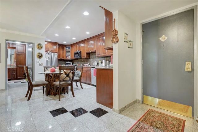 1401 Valley View 206, Glendale, CA 91202