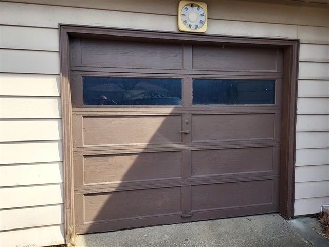 739 Dixie Drive, Benton Harbor, MI 49022