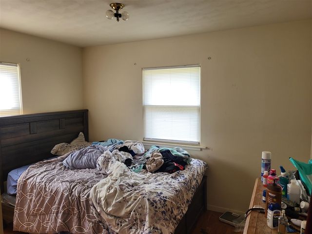 739 Dixie Drive, Benton Harbor, MI 49022