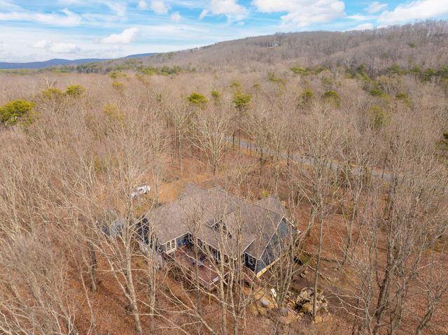 611 N Stewart Lane, Rising Fawn, GA 30738