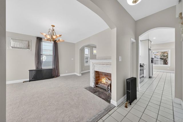 124 Sherwood Avenue, Yonkers, NY 10704