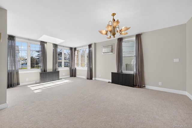 124 Sherwood Avenue, Yonkers, NY 10704