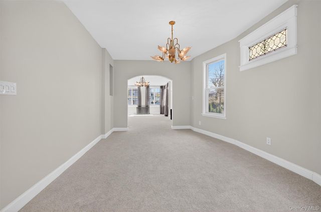 124 Sherwood Avenue, Yonkers, NY 10704