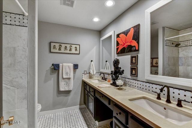 19457 N 87TH Drive, Peoria, AZ 85382