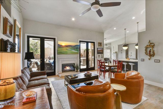 19457 N 87TH Drive, Peoria, AZ 85382