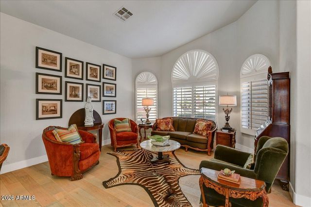 19457 N 87TH Drive, Peoria, AZ 85382