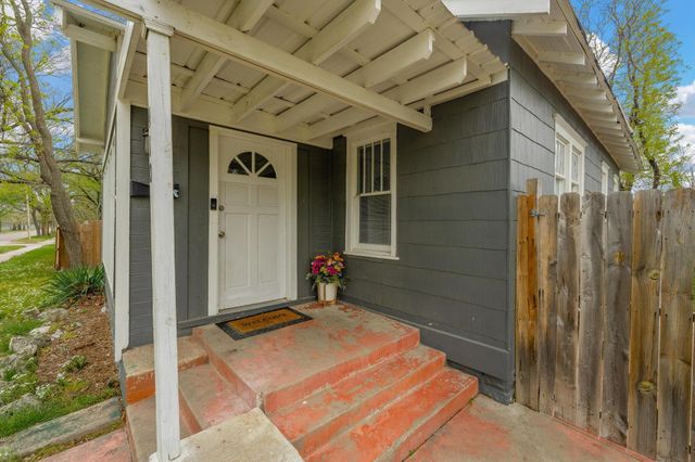 410 W 16th St N, Wichita, KS 67203