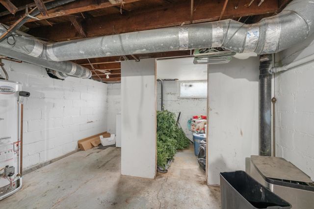 410 W 16th St N, Wichita, KS 67203