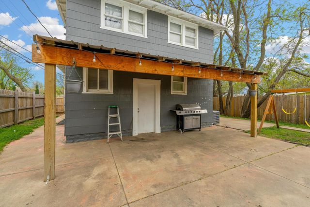 410 W 16th St N, Wichita, KS 67203