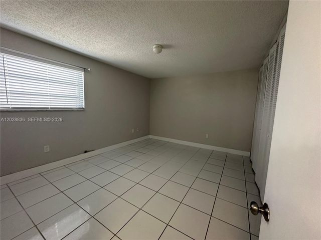 1975 NE 135th Street 3E, North Miami, FL 33181