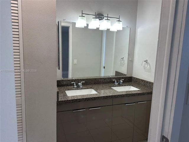 1975 NE 135th Street 3E, North Miami, FL 33181