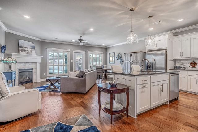 25 Joel Lane, Maumelle, AR 72113