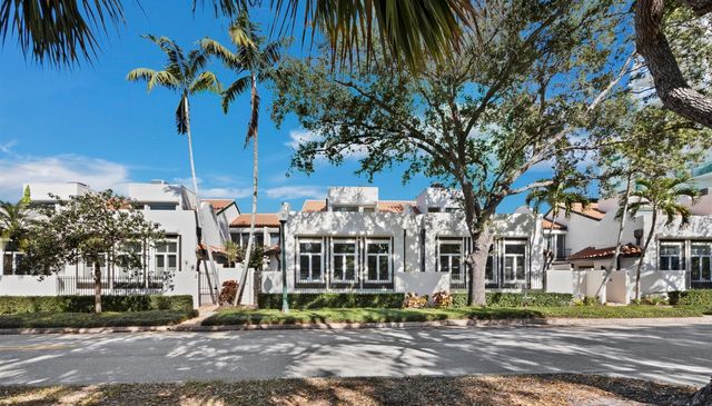 200 COCOANUT AVENUE 7, Sarasota, FL 34236