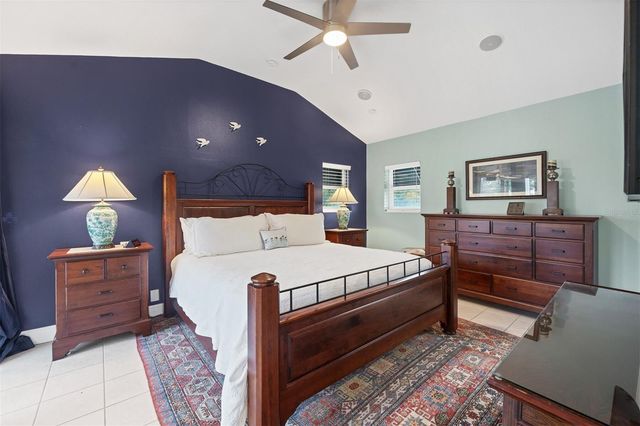 200 COCOANUT AVENUE 7, Sarasota, FL 34236