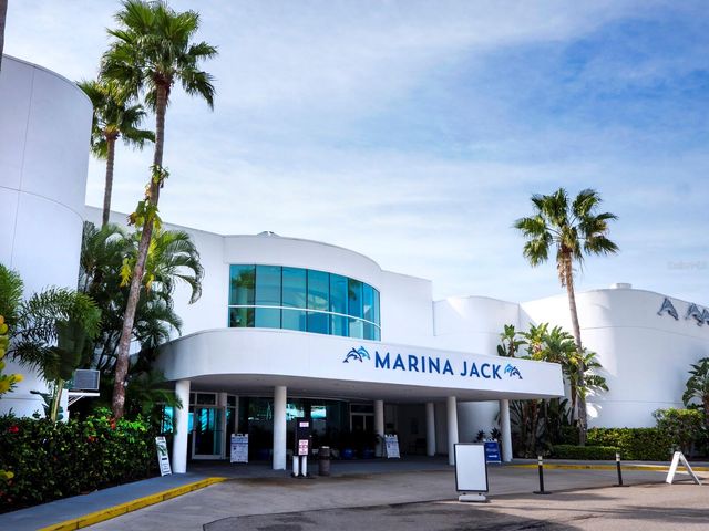 200 COCOANUT AVENUE 7, Sarasota, FL 34236