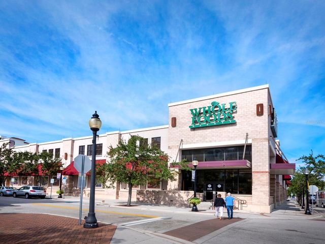 200 COCOANUT AVENUE 7, Sarasota, FL 34236