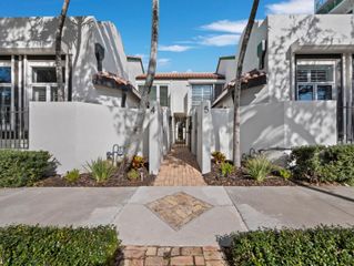 200 COCOANUT AVENUE 7, Sarasota, FL 34236