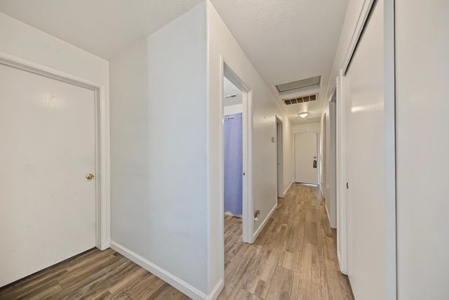 2637 W Acacia, Stockton, CA 95203