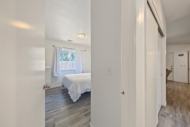 2637 W Acacia, Stockton, CA 95203