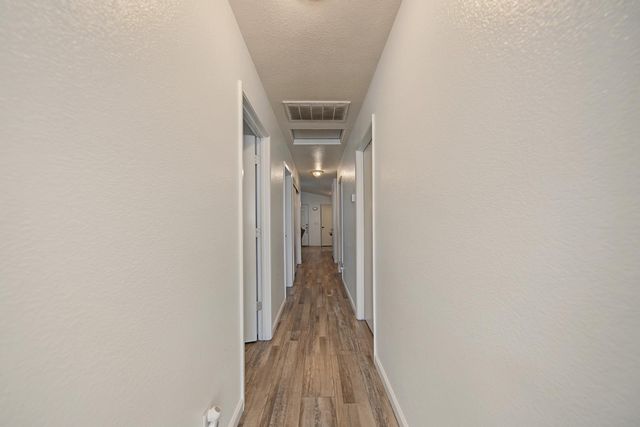2637 W Acacia, Stockton, CA 95203