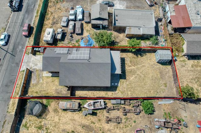 2637 W Acacia, Stockton, CA 95203
