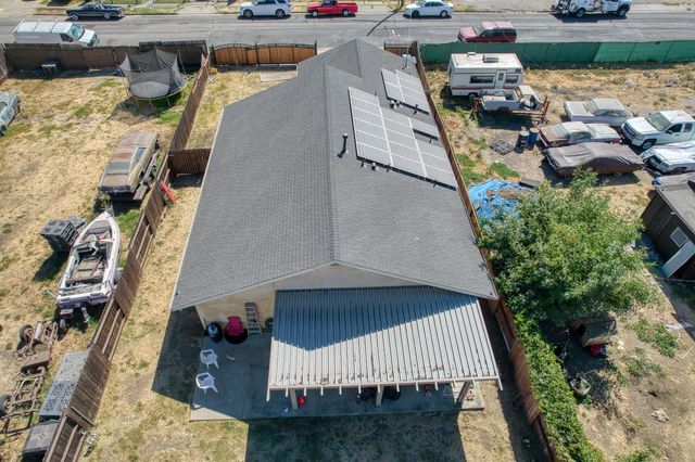 2637 W Acacia, Stockton, CA 95203