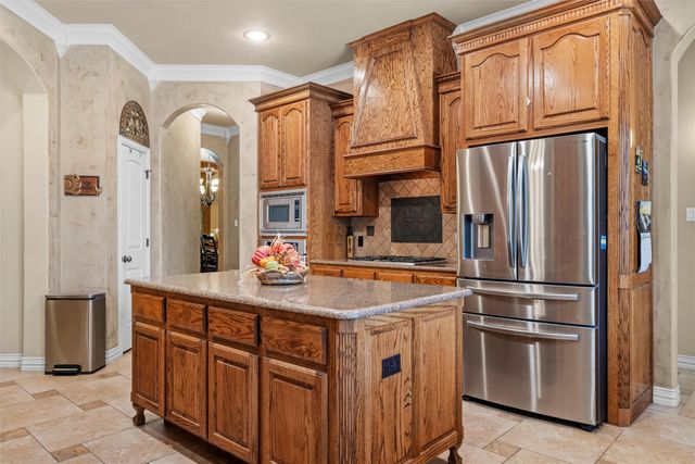 1203 Platte Drive, Mansfield, TX 76063