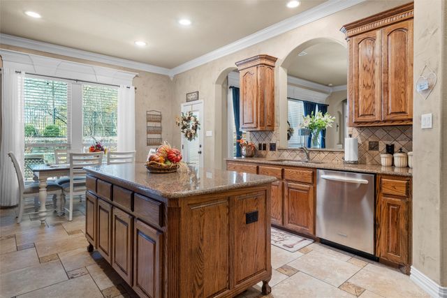 1203 Platte Drive, Mansfield, TX 76063