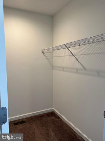 519 SURREY AVE, Berlin, NJ 08009