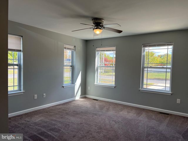 519 SURREY AVE, Berlin, NJ 08009
