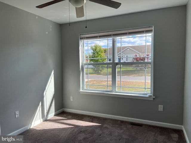 519 SURREY AVE, Berlin, NJ 08009