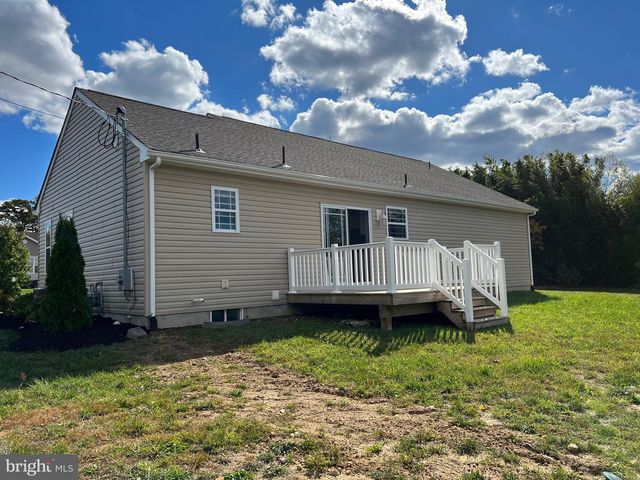 519 SURREY AVE, Berlin, NJ 08009