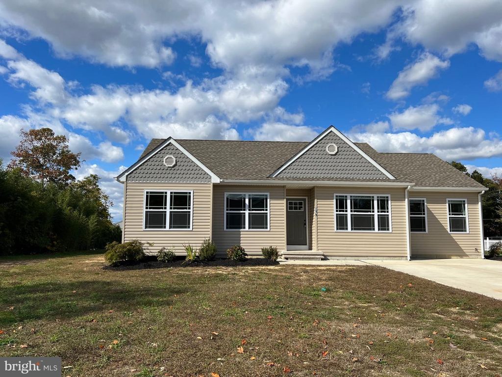 519 SURREY AVE, Berlin, NJ 08009