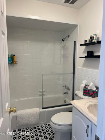 25 Meadow Avenue 72, Monmouth Beach, NJ 07750