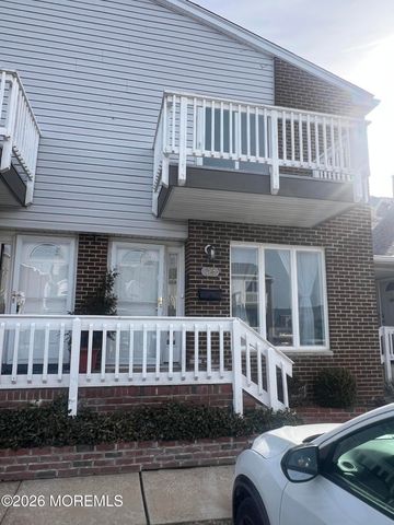 25 Meadow Avenue 72, Monmouth Beach, NJ 07750