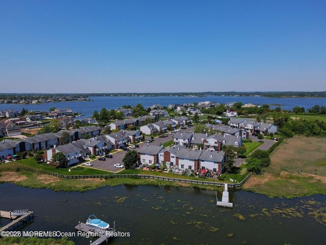 25 Meadow Avenue 72, Monmouth Beach, NJ 07750