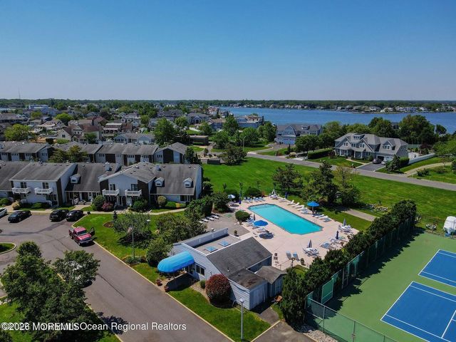 25 Meadow Avenue 72, Monmouth Beach, NJ 07750